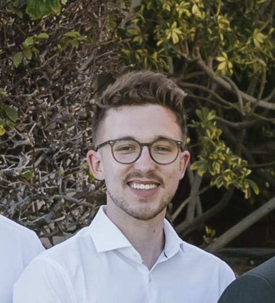 Ethan 2 331 Ethan 2 331